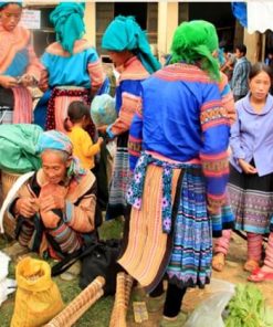 Bac Ha Market in Hanoi Sapa Tour