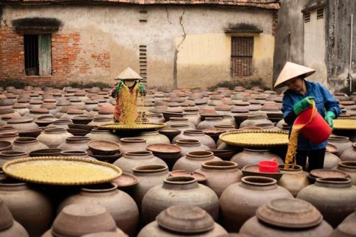 Ban Yen Nhan Soy Sauce Village - Hanoi village tours