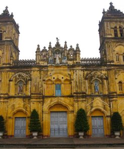 Cathedrale Bui Chu - Hanoi tour packages