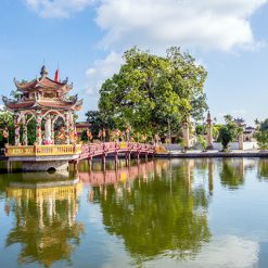 Co Le Pagoda Hanoi day tour