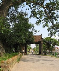 Duong Lam Ancient Village Hanoi tour package