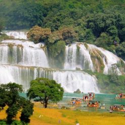 Hanoi Ban Gioc Waterfall tour in Vietnam