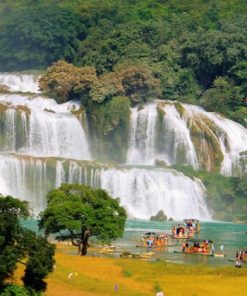 Hanoi Ban Gioc Waterfall tour in Vietnam