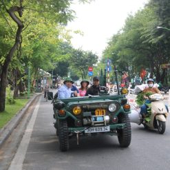 Hanoi Jeep Tour Countryside & Bat trang