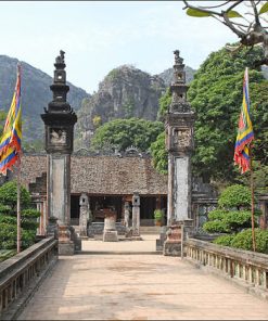 Hoa Lu capital in Hanoi Day Trips