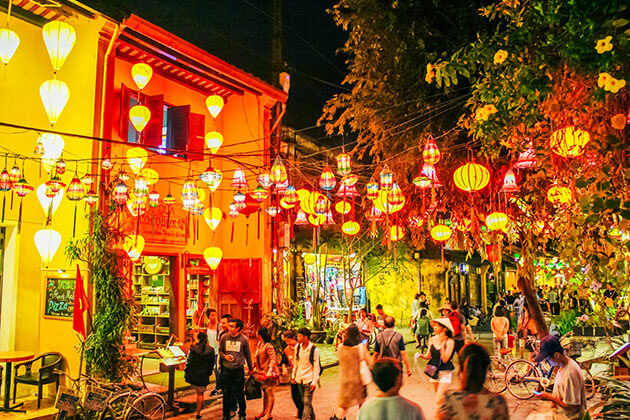 Hoi An Ancient Town - Hanoi Tour Packages