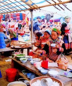 Local Market in Sapa - Hanoi Local tours