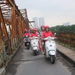 Long Bien Bridge - Hanoi jeep tours