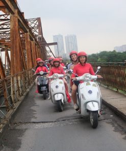 Long Bien Bridge - Hanoi jeep tours