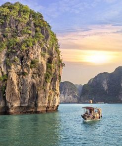 Majestic Halong Bay Tour