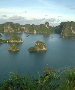 Marvelous Halong Bay - Hanoi Local Tour Packages