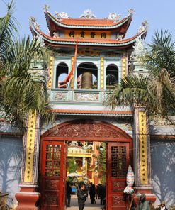 Mother Temple Dong KInh - Hanoi Tour Packages