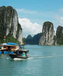 Natural Wonder Halong Bay - Hanoi Tour Packages