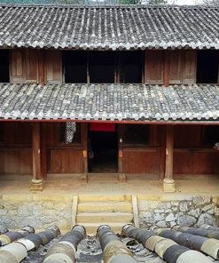 Palace of H'mong King - Hanoi local tours