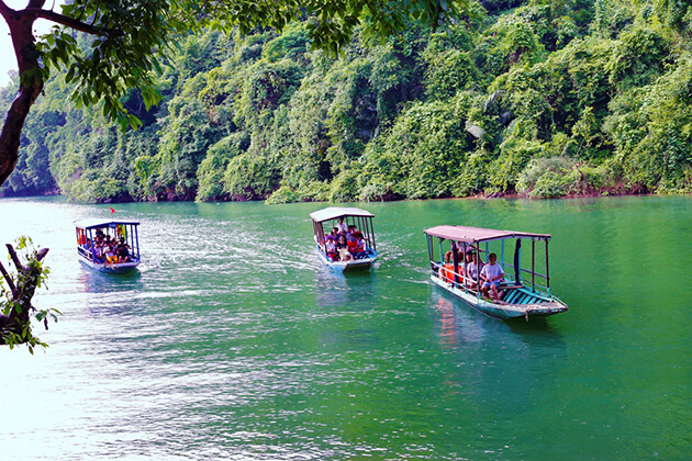Stunning Boat Trip in Ba Ba Lake - Hanoi local tours