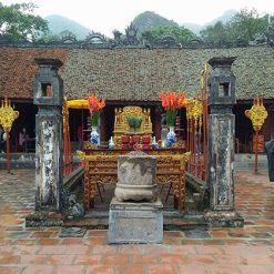 Temple of KIng Dinh and King Le Hanoi Local Tours