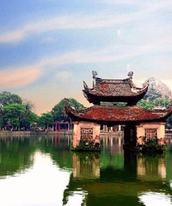 Thay Pagoda tours from Hanoi