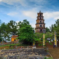 Thien Mu Pagoda - Hanoi Local Tours