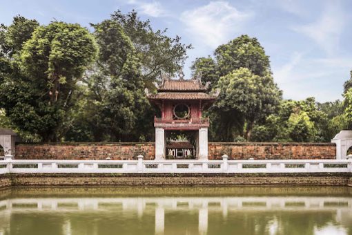 temple of literature - hanoi holiday packages